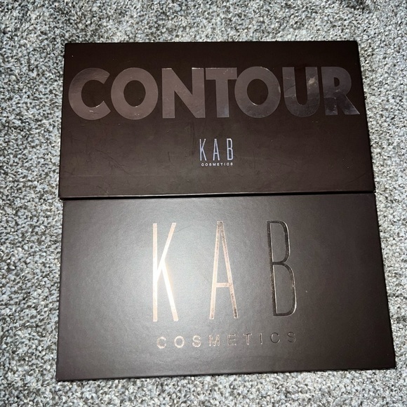 New KAB Cosmetics Contour Kit Volume 1 40g/1.4oz - Picture 2 of 4